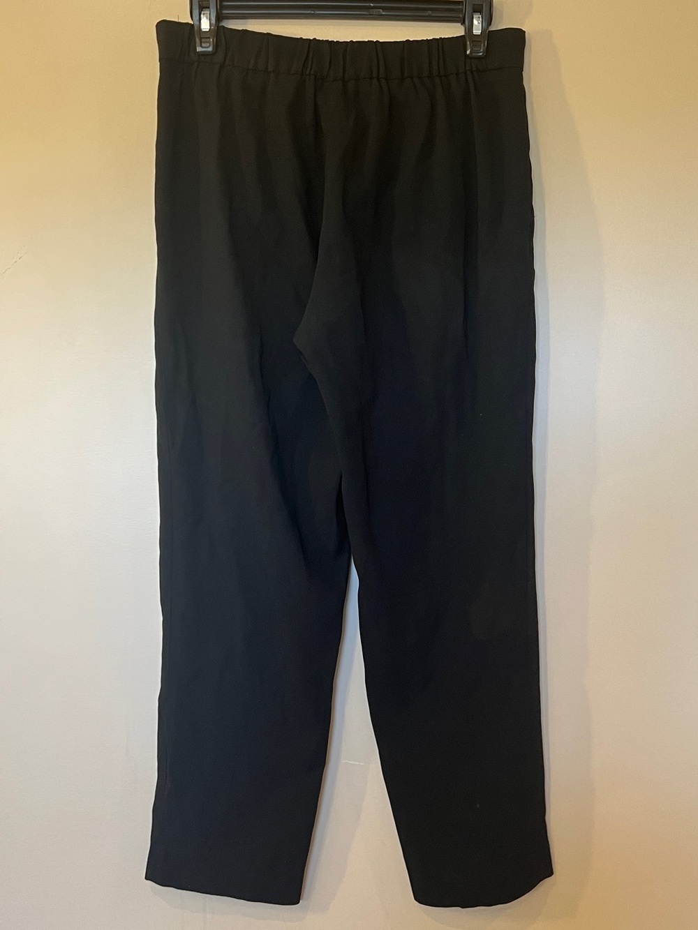 Babaton Black Cropped Pull-On Dress Pants Size 6 - Picture 3 of 6